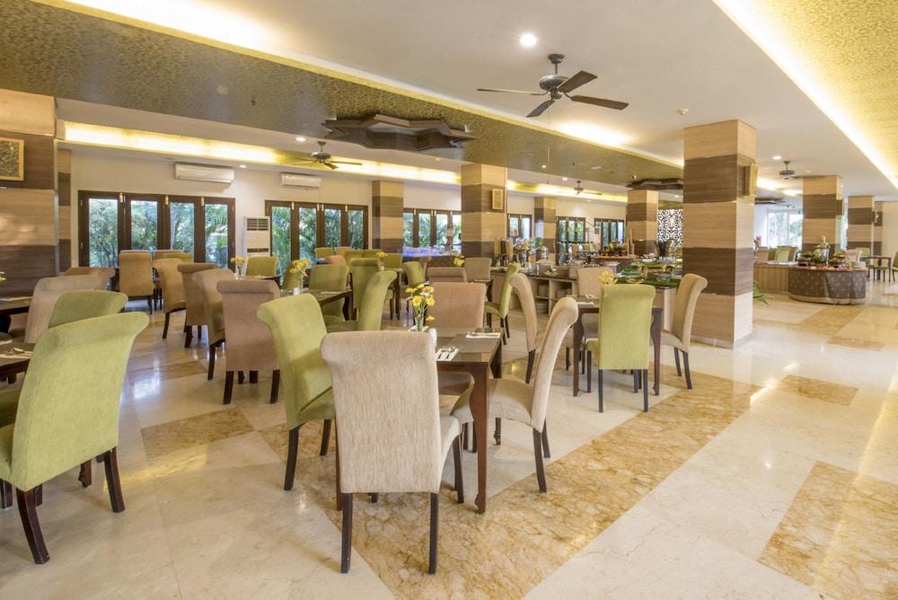 Lorin Syariah Solo Hotel Exteriér fotografie