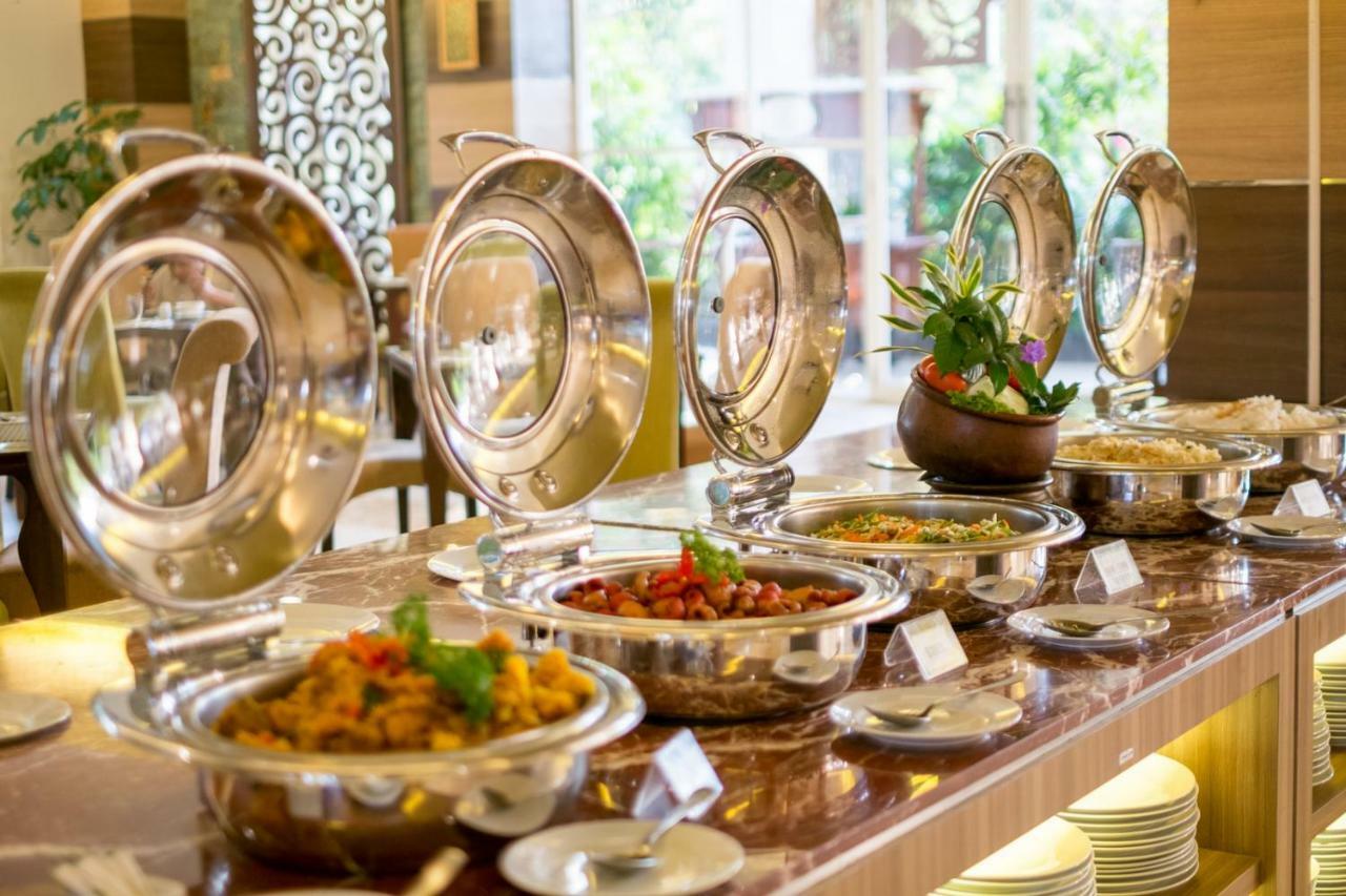Lorin Syariah Solo Hotel Exteriér fotografie