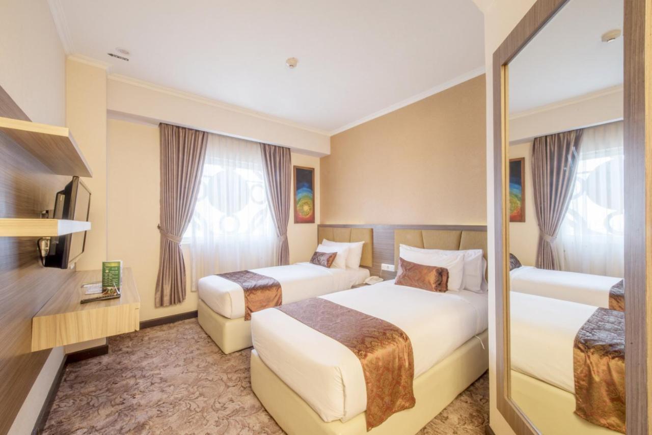Lorin Syariah Solo Hotel Exteriér fotografie